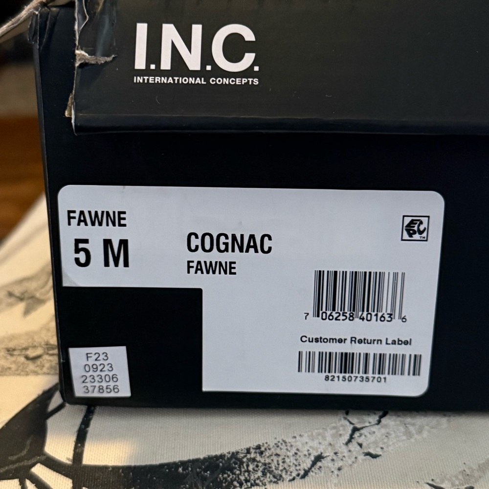 I.N.C. Cognac Fawne